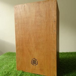Cajon artisanal avec timbre de batterie – Instrument de percussion personnalisé et polyvalent