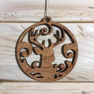 boule de noël avec un cerf